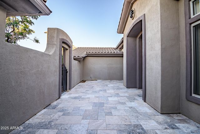 2339 W HAZELHURST Drive, Anthem, AZ 85086