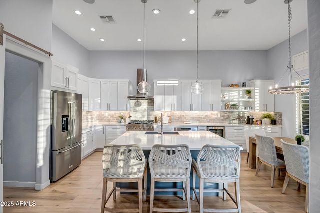 2339 W HAZELHURST Drive, Anthem, AZ 85086