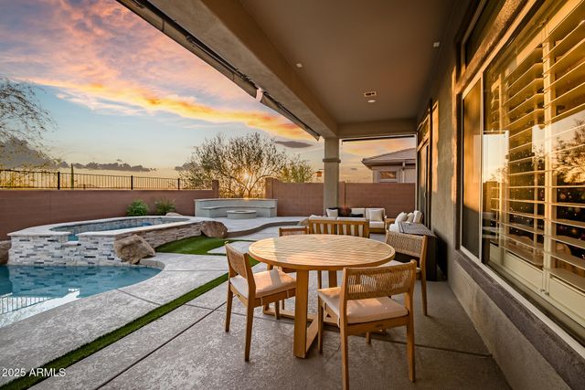 2339 W HAZELHURST Drive, Anthem, AZ 85086