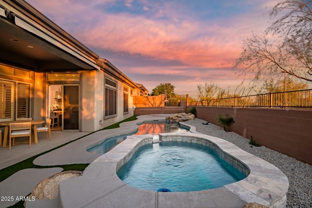 2339 W HAZELHURST Drive, Anthem, AZ 85086