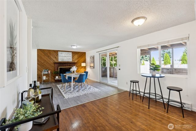 19520 Grannis Road, Bothell, WA 98012