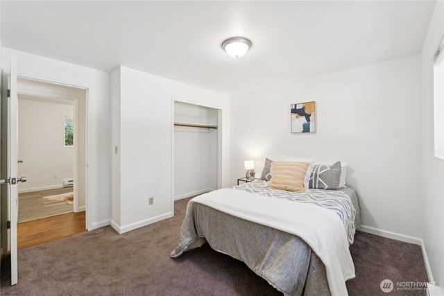 19520 Grannis Road, Bothell, WA 98012