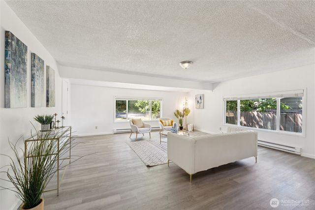 19520 Grannis Road, Bothell, WA 98012