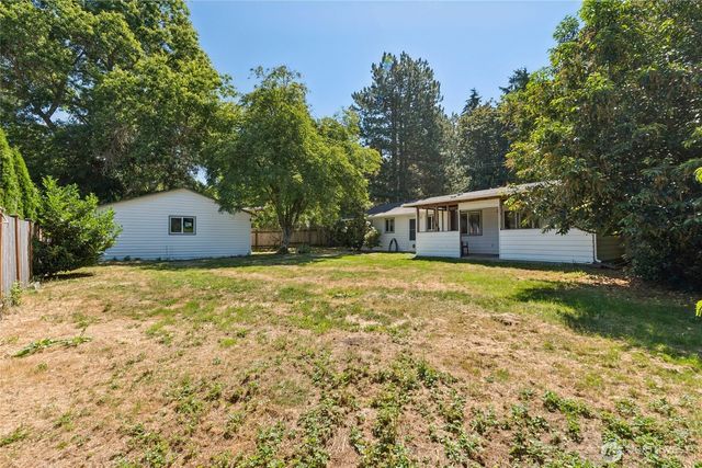 19520 Grannis Road, Bothell, WA 98012