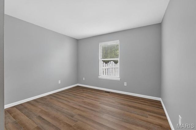 1664 Kircher Drive C, St Charles, MO 63303