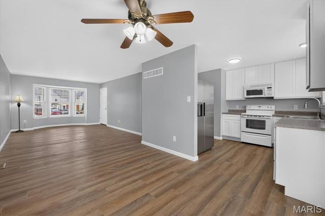 1664 Kircher Drive C, St Charles, MO 63303