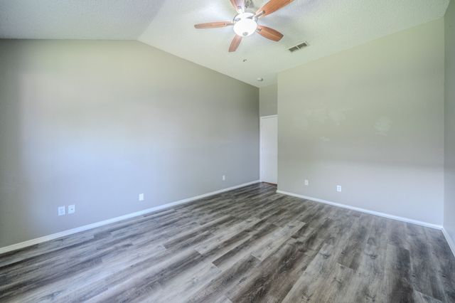 1813 Canyon Ridge Street, Fort Worth, TX 76131