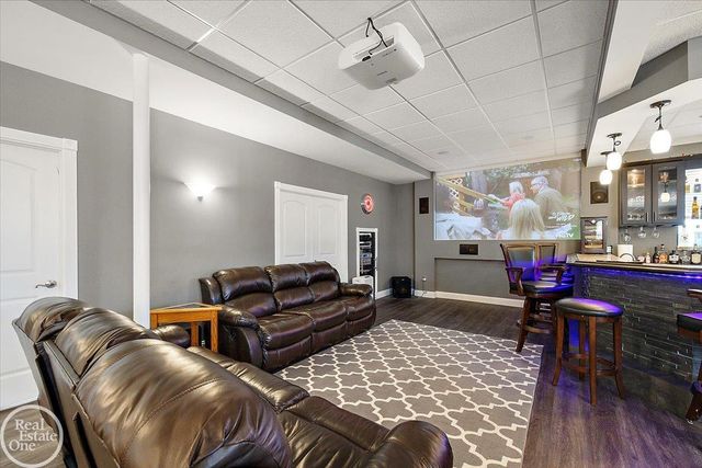 62682 Coralburst Drive, Washington Twp, MI 48094