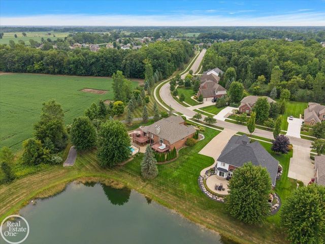 62682 Coralburst Drive, Washington Twp, MI 48094