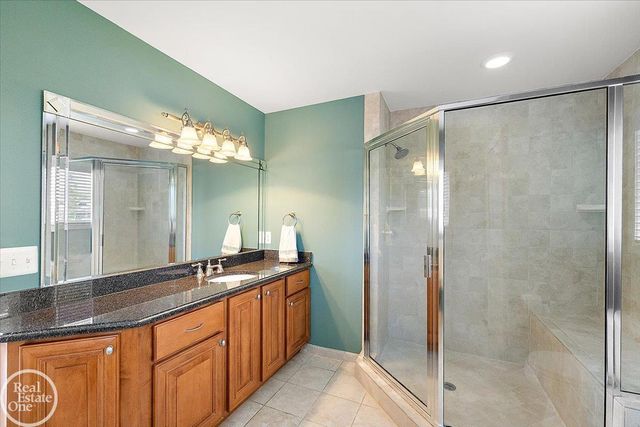 62682 Coralburst Drive, Washington Twp, MI 48094