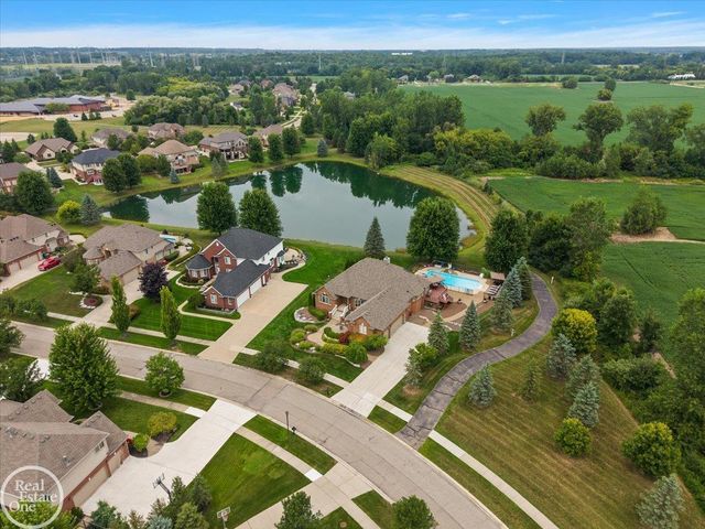 62682 Coralburst Drive, Washington Twp, MI 48094
