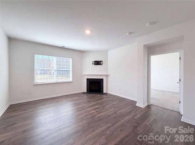 155 Scotsway Court, Troutman, NC 28166