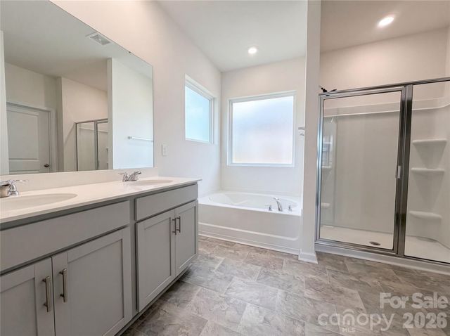 155 Scotsway Court, Troutman, NC 28166