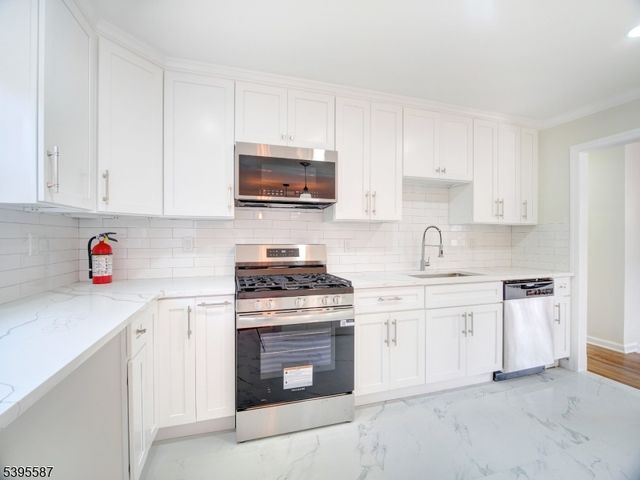 826 Amsterdam Ave, Roselle Boro, NJ 07203