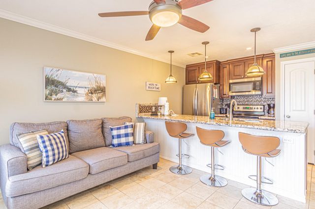 9520 Seawall Boulevard 252, Galveston, TX 77554