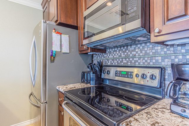 9520 Seawall Boulevard 252, Galveston, TX 77554