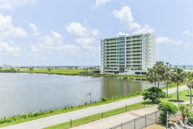 9520 Seawall Boulevard 252, Galveston, TX 77554