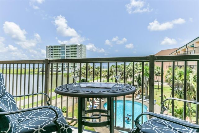 9520 Seawall Boulevard 252, Galveston, TX 77554