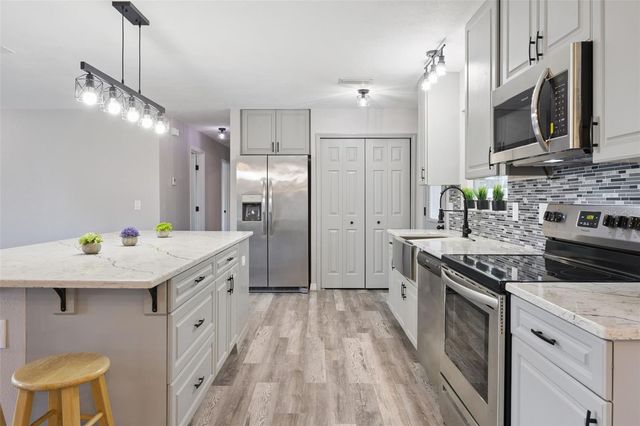 12150 VIRGINIA DRIVE, Leesburg, FL 34788