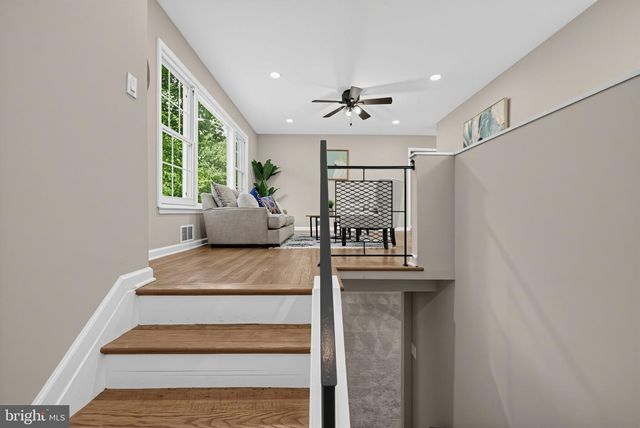 118 GREENHILL RD, Greenbelt, MD 20770