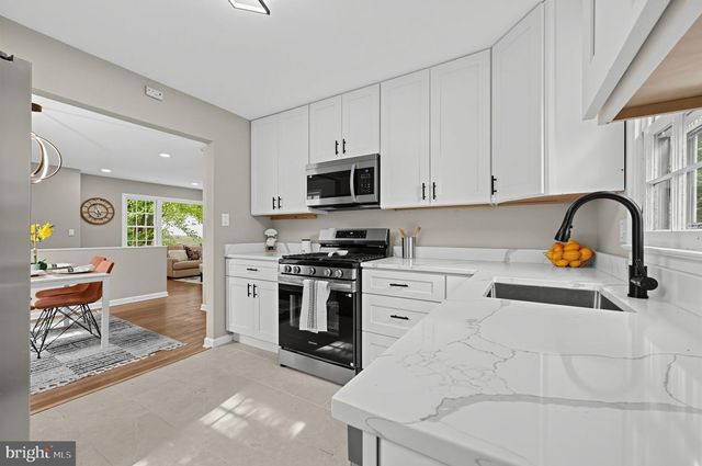 118 GREENHILL RD, Greenbelt, MD 20770