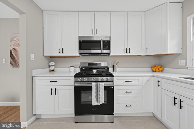 118 GREENHILL RD, Greenbelt, MD 20770