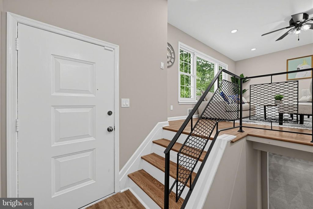 118 GREENHILL RD, Greenbelt, MD 20770
