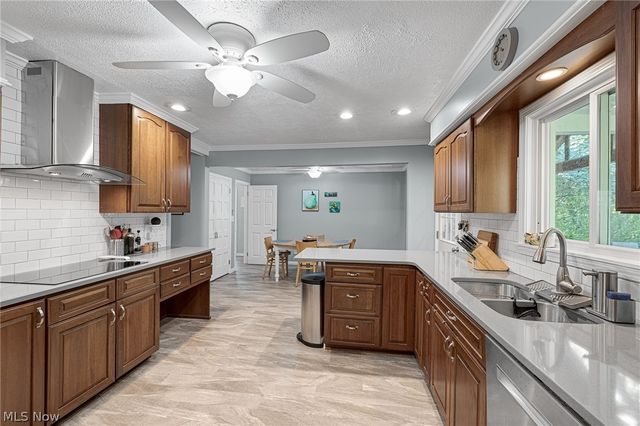 37849 French Creek Road, Avon, OH 44011