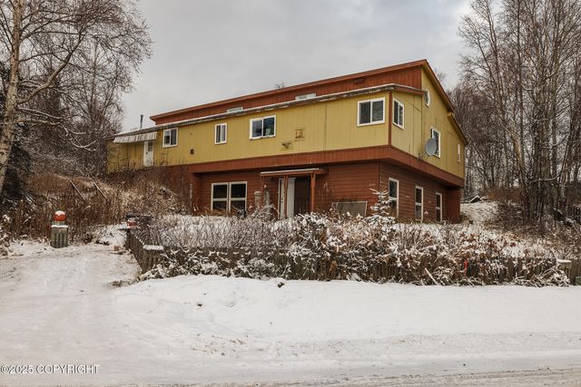 2501 W Trapline Drive, Wasilla, AK 99654