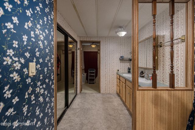 2501 W Trapline Drive, Wasilla, AK 99654