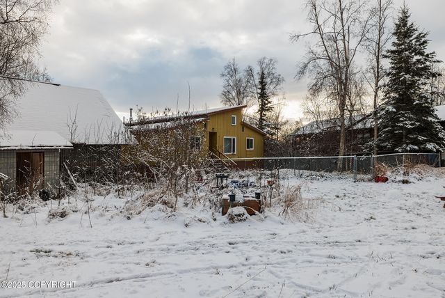 2501 W Trapline Drive, Wasilla, AK 99654