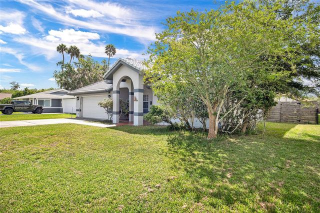 9 BLACKBERRY PLACE, Palm Coast, FL 32137