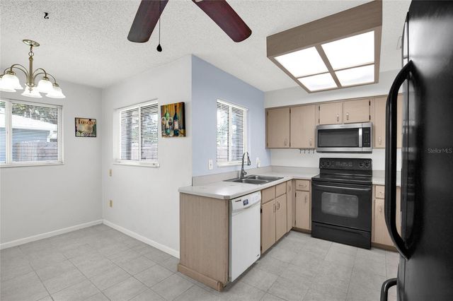 9 BLACKBERRY PLACE, Palm Coast, FL 32137