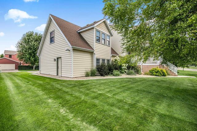 912 21st Avenue N, Sartell, MN 56377