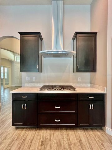 19237 FALCON CREST BOULEVARD, Land O Lakes, FL 34638