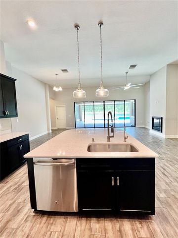19237 FALCON CREST BOULEVARD, Land O Lakes, FL 34638