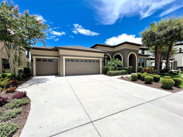 19237 FALCON CREST BOULEVARD, Land O Lakes, FL 34638
