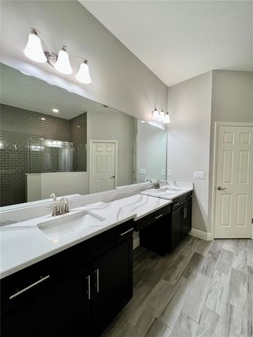 19237 FALCON CREST BOULEVARD, Land O Lakes, FL 34638
