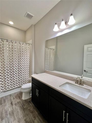 19237 FALCON CREST BOULEVARD, Land O Lakes, FL 34638
