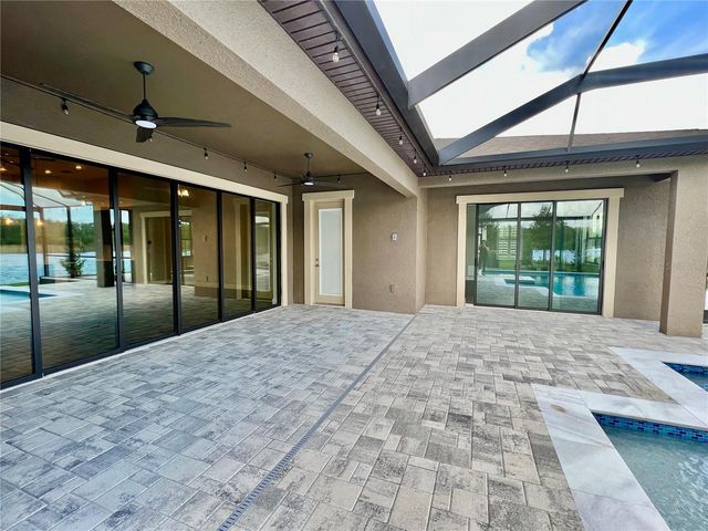 19237 FALCON CREST BOULEVARD, Land O Lakes, FL 34638