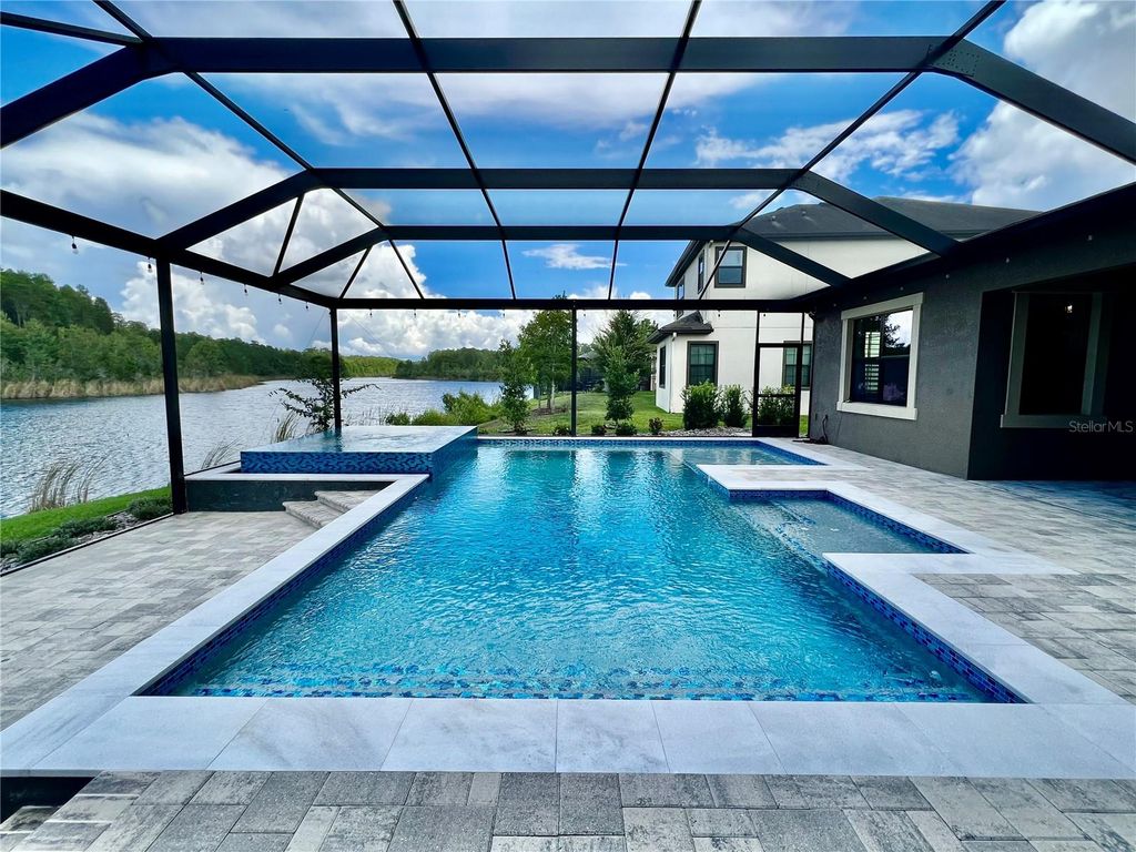 19237 FALCON CREST BOULEVARD, Land O Lakes, FL 34638