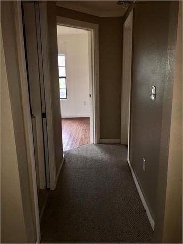 1100 Chihuahua ST, Lockhart, TX 78644