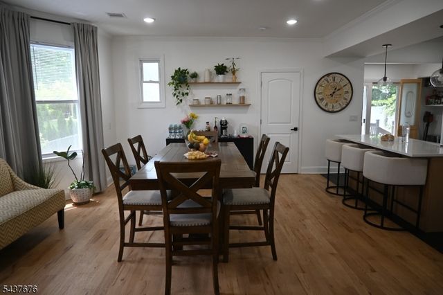 721 Summit St, Linden City, NJ 07036