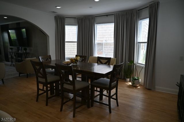 721 Summit St, Linden City, NJ 07036