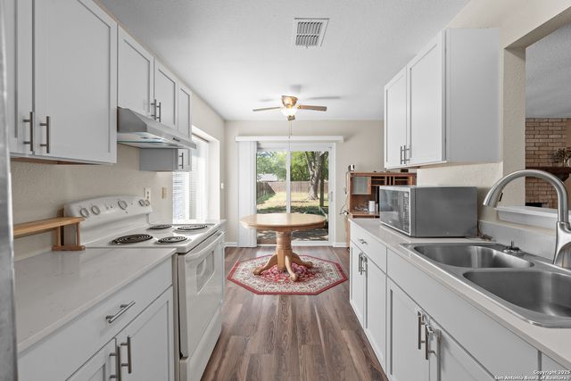 9616 Sugarloaf, San Antonio, TX 78245