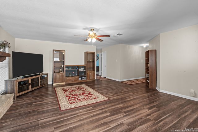 9616 Sugarloaf, San Antonio, TX 78245