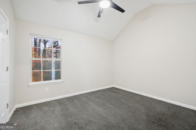 2951 Two Lake Circle, Atlanta, GA 30349