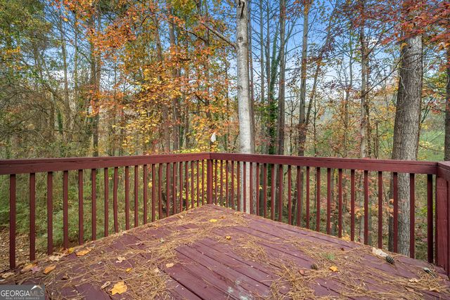 2951 Two Lake Circle, Atlanta, GA 30349