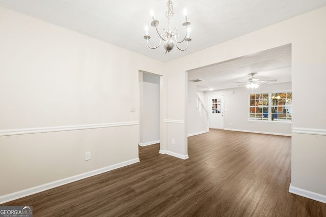 2951 Two Lake Circle, Atlanta, GA 30349