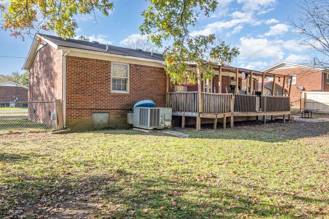 1057 Murrey St, Lewisburg, TN 37091